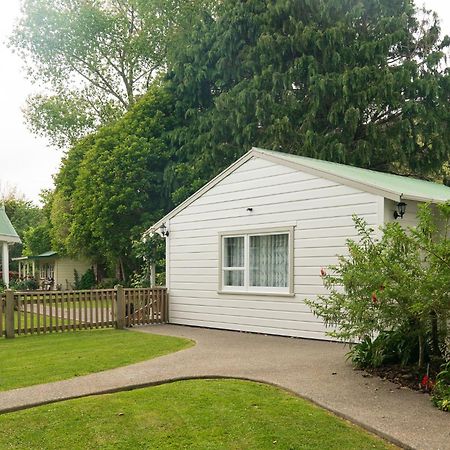 Birdsong Cottage Парапарауму Экстерьер фото